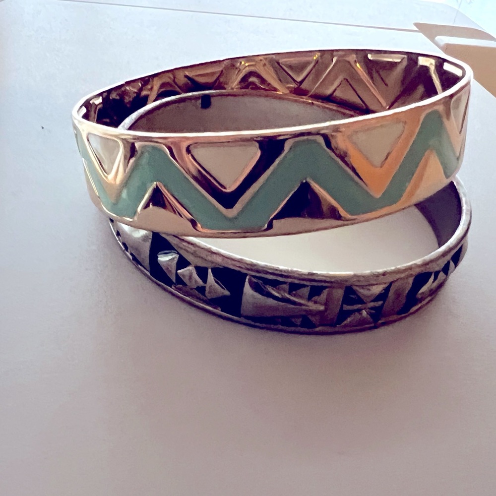 3/$10 MIX AND MATCH JEWELRY BUNDLE Set of 2 patterned bangle bracelets